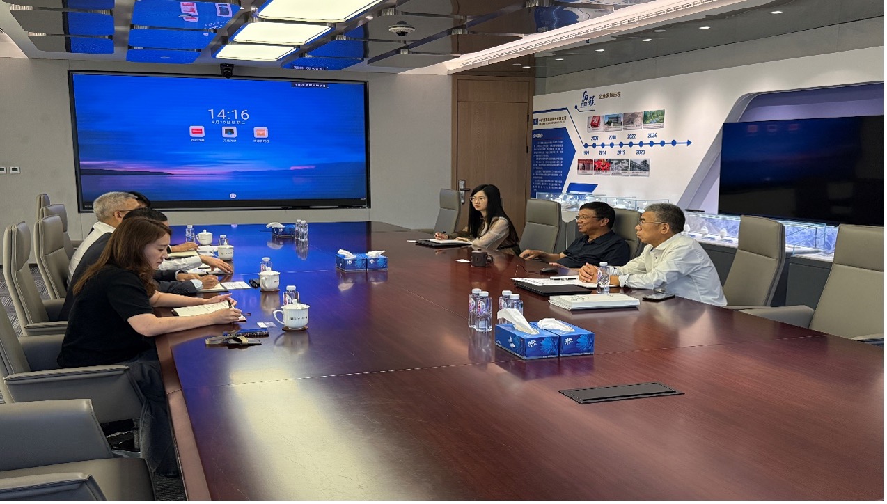 中非发展基金副总裁余焯锐一行到访米兰(milan)中国官方资源总部